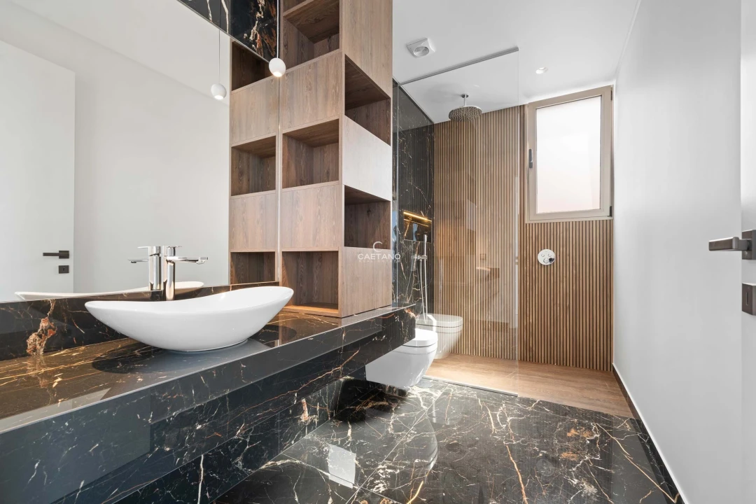 Moradia T3 para Venda em Canhas Foto 7