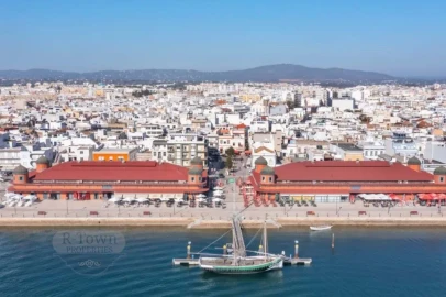 Apartamento T3 para Venda em Quelfes