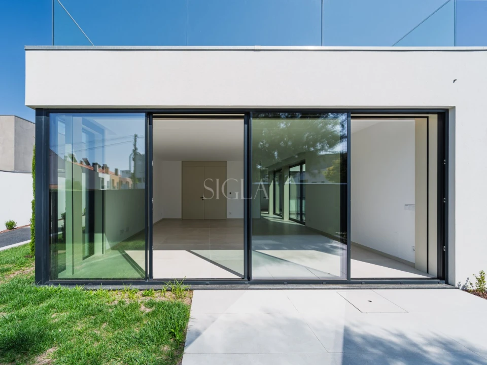 Moradia T4 para Venda em Canidelo Foto 5