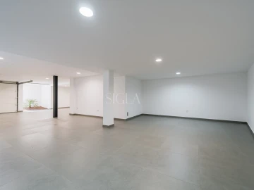 Moradia T4 para Venda em Canidelo