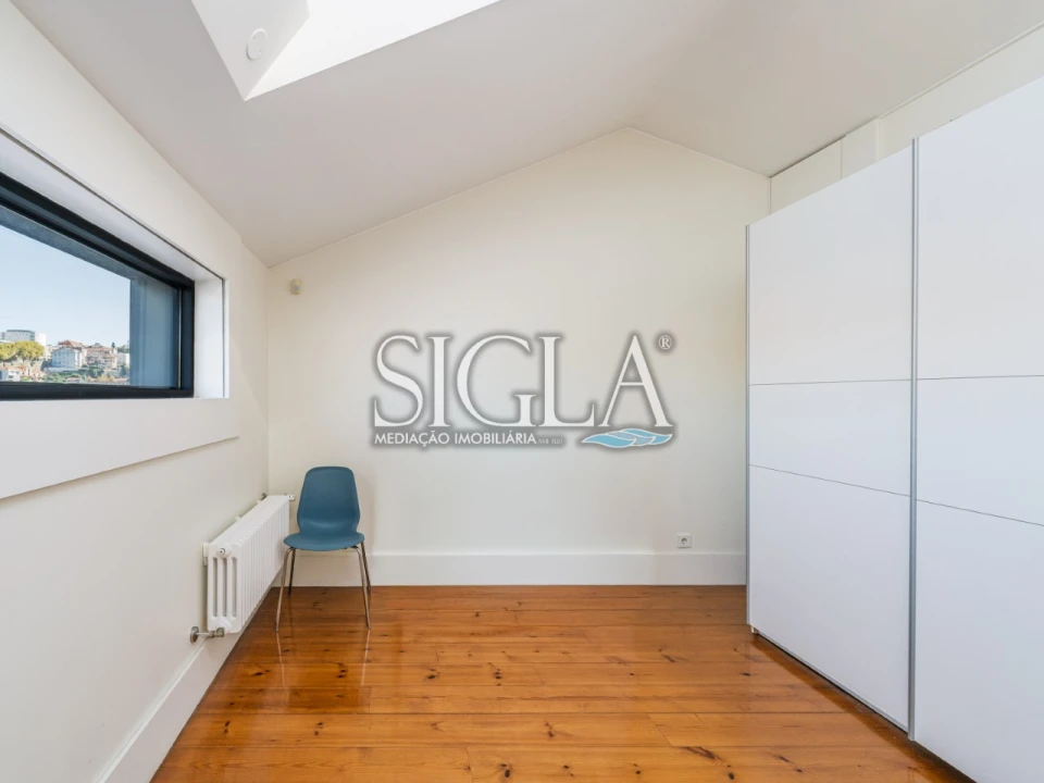 Apartamento T2 para Arrendamento em Santa Marinha e São Pedro da Afurada Foto 12