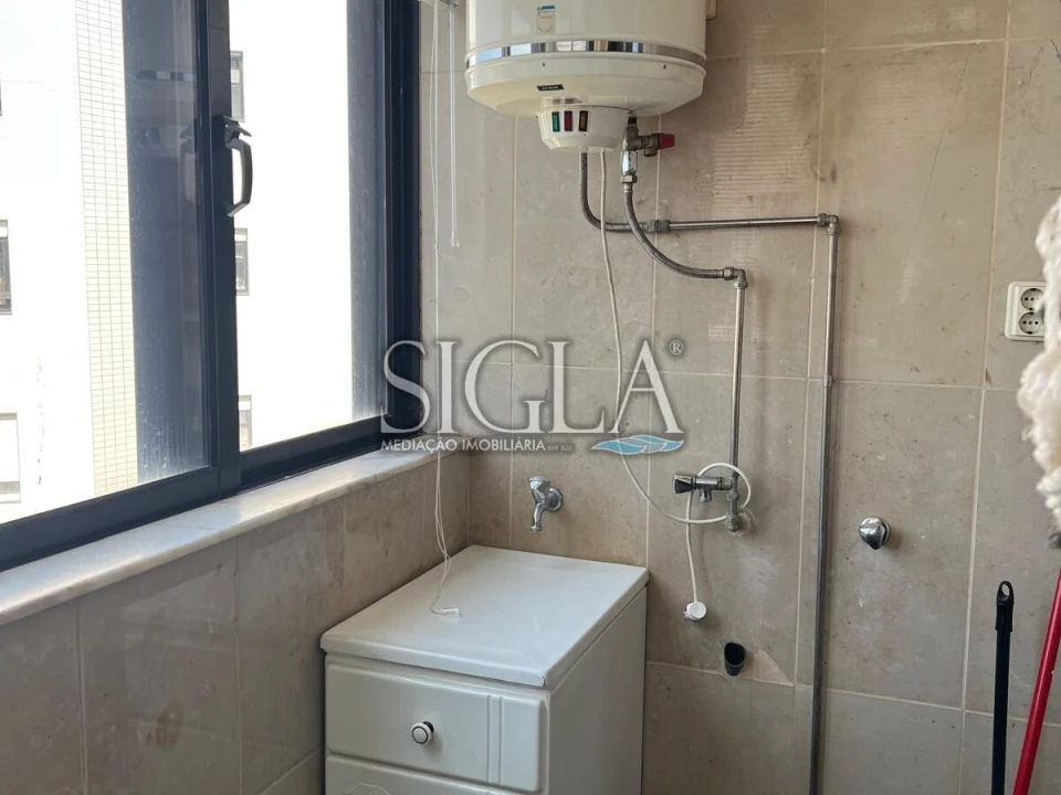 Apartamento T4 para Arrendamento em Mafamude e Vilar do Paraíso Foto 14