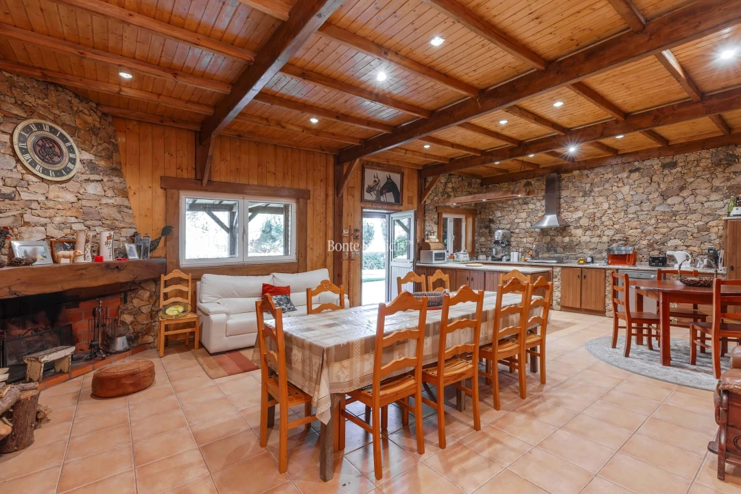 Quinta T5 para Venda em Tortosendo Foto 51