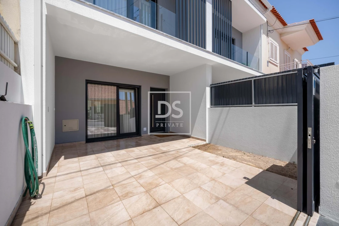 Apartamento T3 para Venda em Quinta do Conde Foto 24