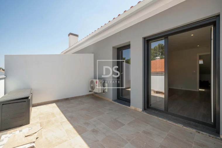 Apartamento T3 para Venda em Quinta do Conde Foto 14