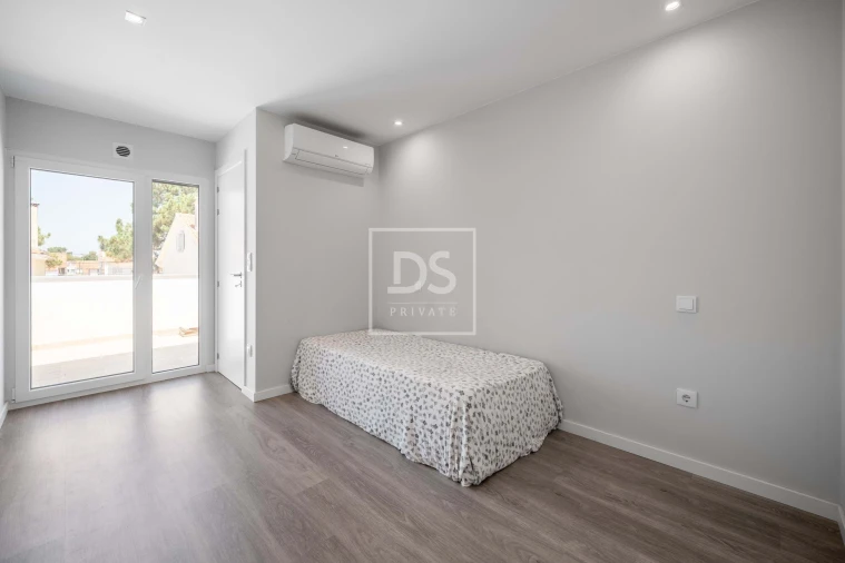 Apartamento T3 para Venda em Quinta do Conde Foto 13
