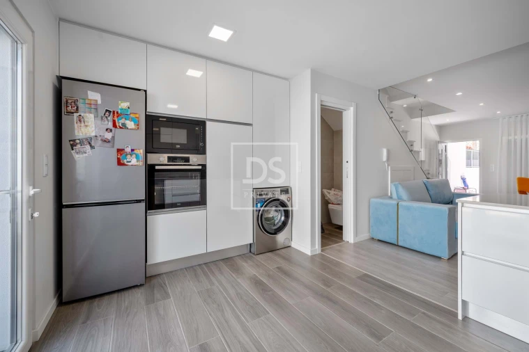 Apartamento T3 para Venda em Quinta do Conde Foto 10