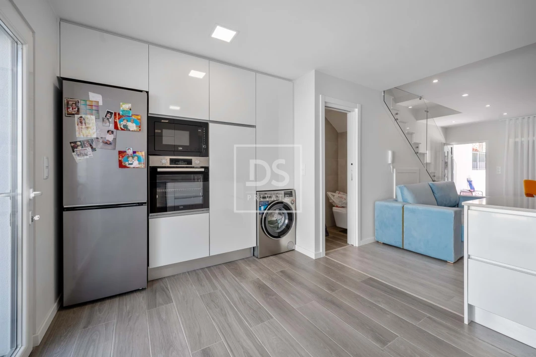 Apartamento T3 para Venda em Quinta do Conde Foto 10