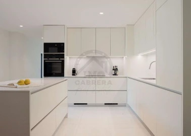 Apartamento T3 para Venda em Avenidas Novas