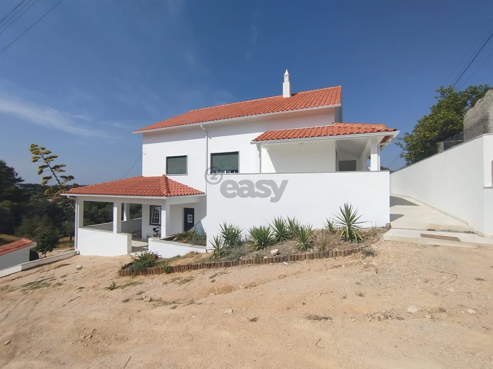 Moradia T5 para Venda em Madalena e Beselga Foto 3