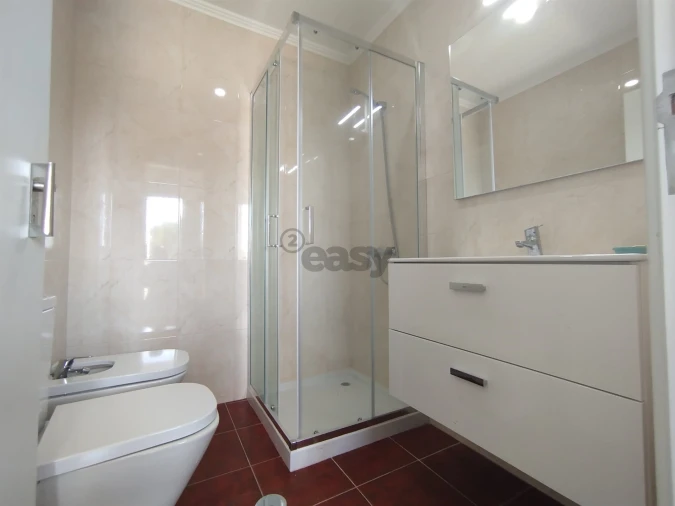 Moradia T5 para Venda em Madalena e Beselga Foto 31