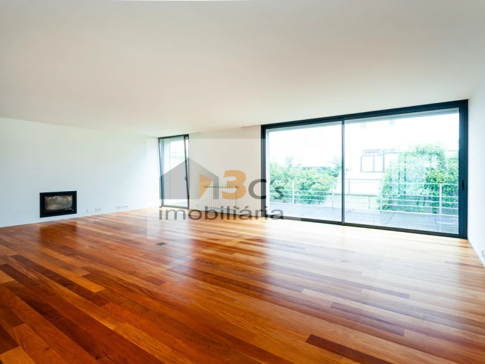 Moradia T4 para Venda em Aldoar, Foz do Douro e Nevogilde Foto 15