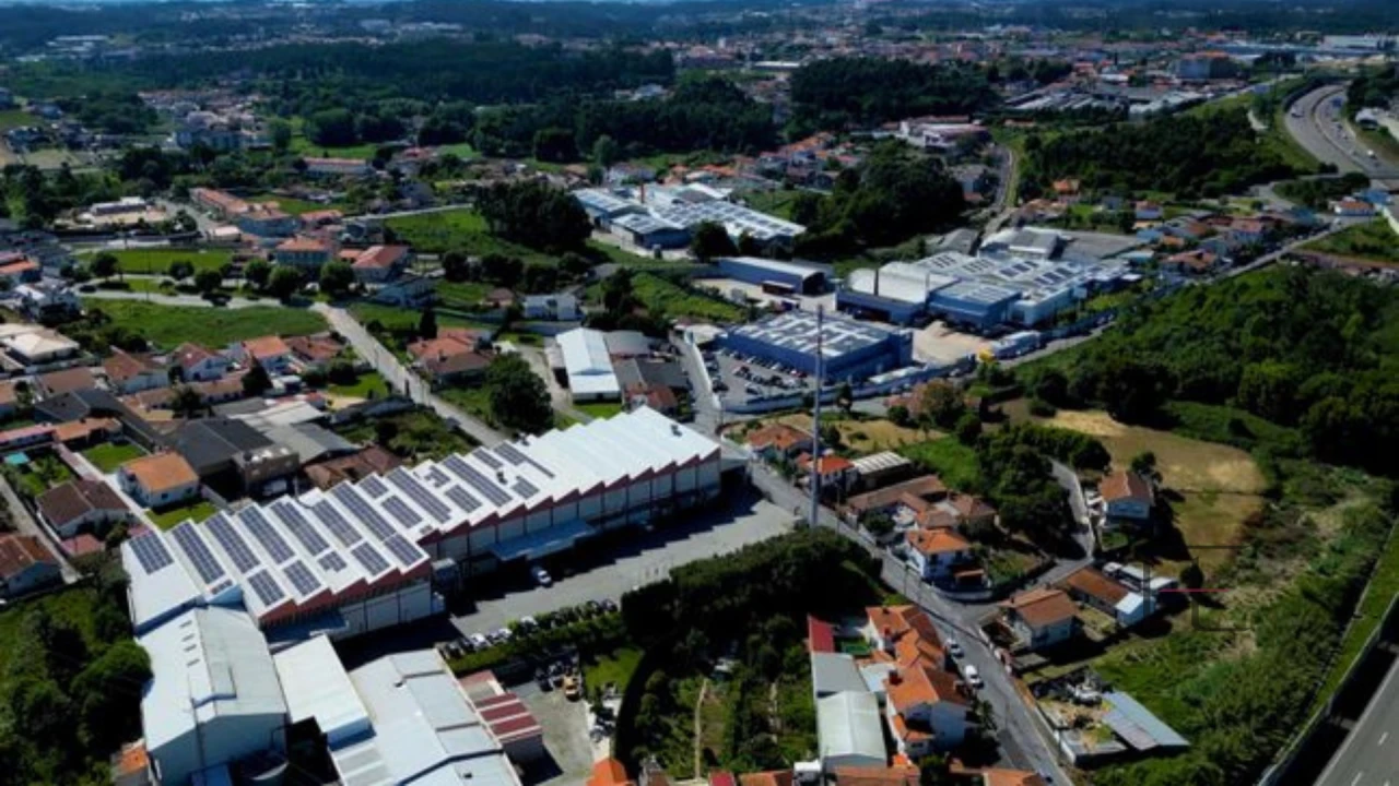 Terreno Misto para Venda em Santa Maria de Lamas Foto 15