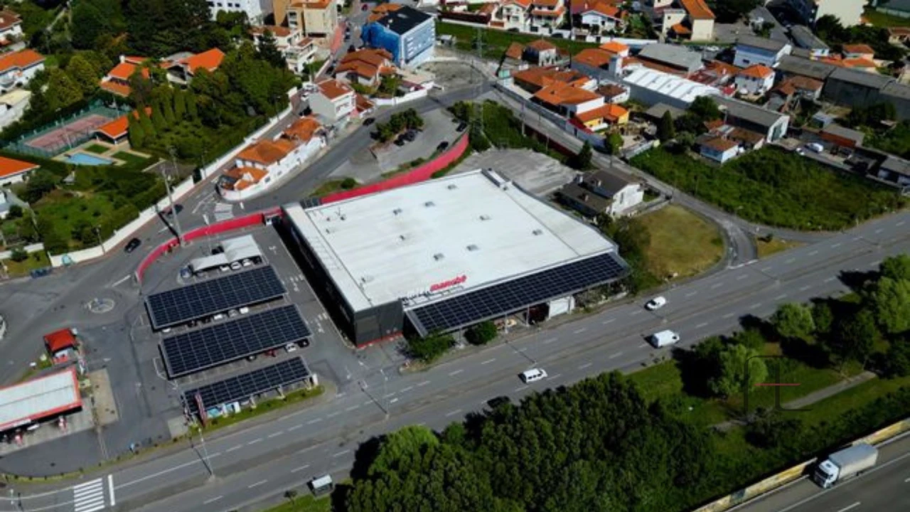 Terreno Misto para Venda em Santa Maria de Lamas Foto 2