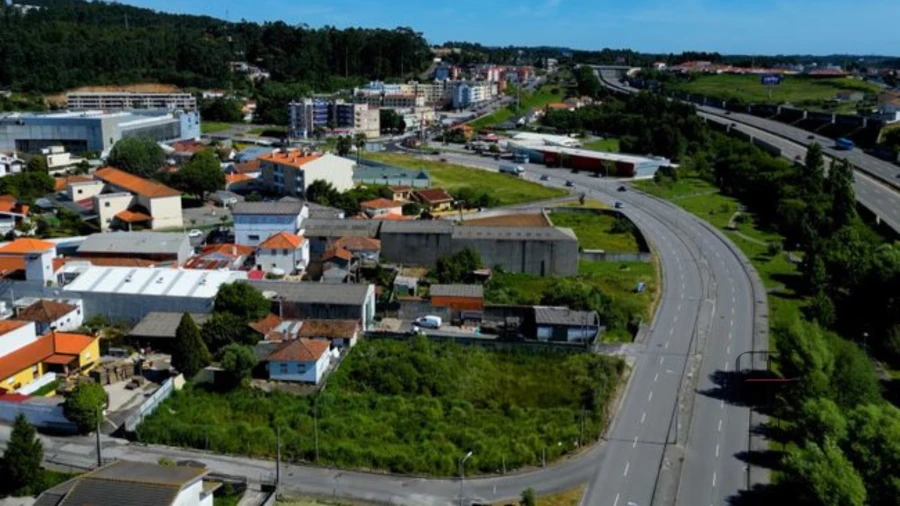 Terreno Misto para Venda em Santa Maria de Lamas Foto 13