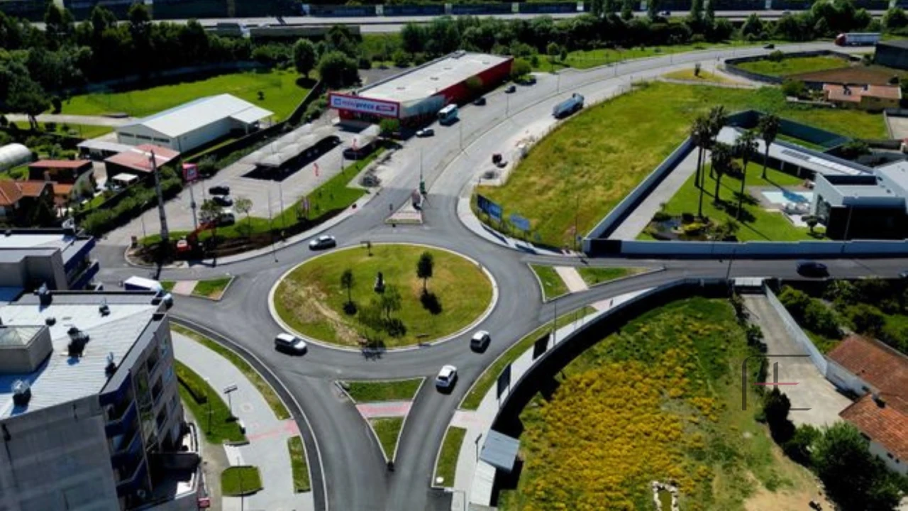 Terreno Misto para Venda em Santa Maria de Lamas Foto 17