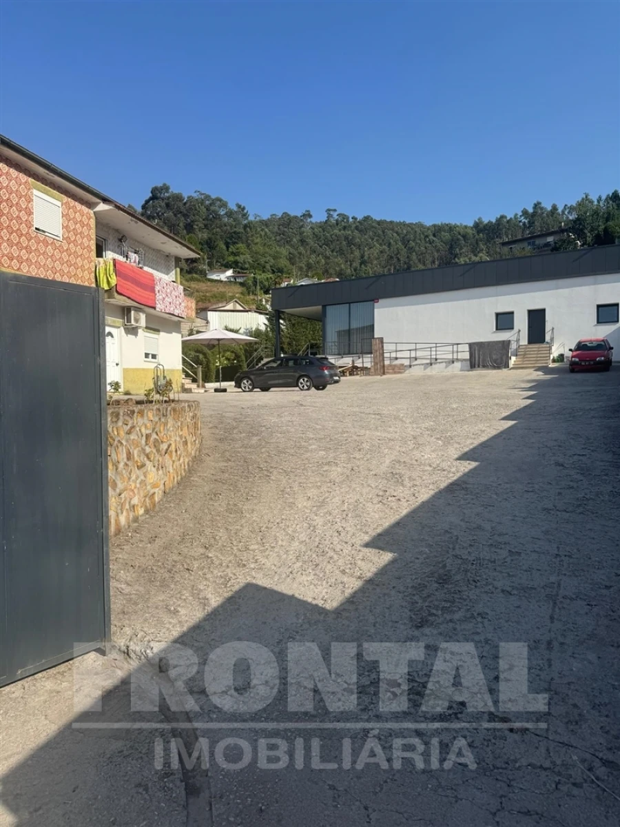 Moradia T3 para Venda em Reguenga Foto 3