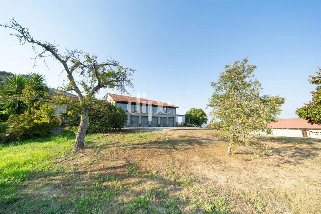 Quinta T4 para Venda em Sande Vila Nova e Sande São Clemente Foto 16