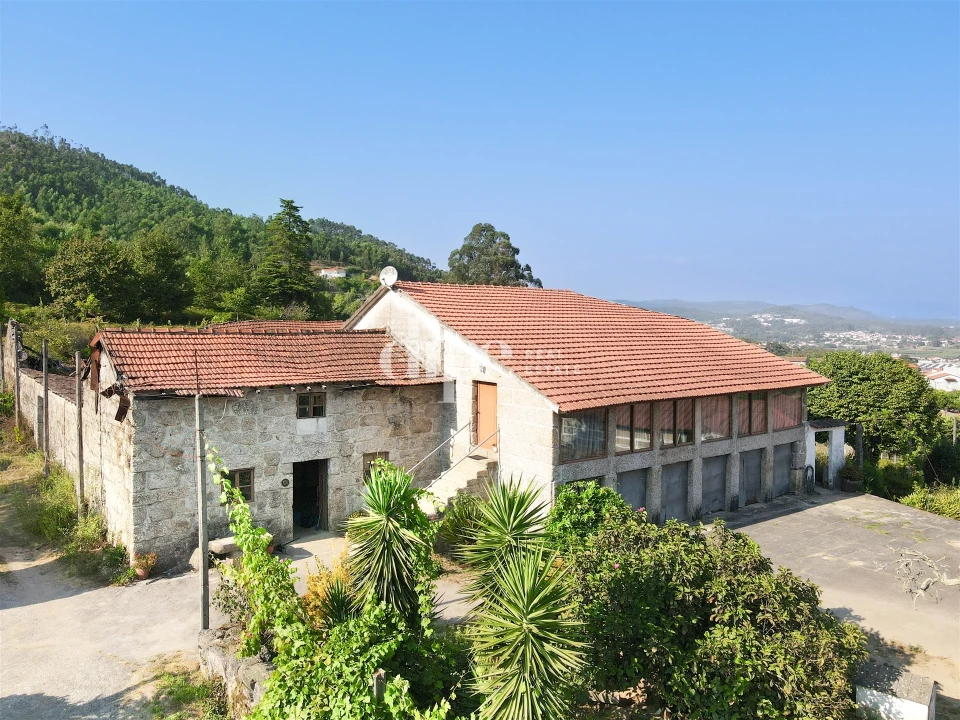 Quinta T4 para Venda em Sande Vila Nova e Sande São Clemente Foto 4