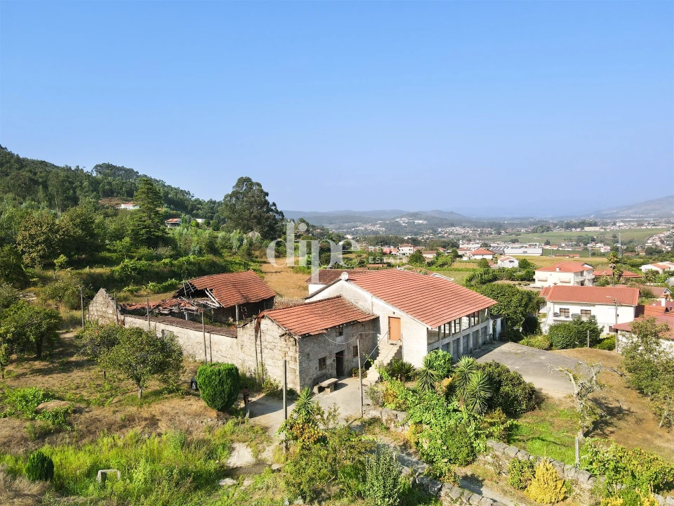 Quinta T4 para Venda em Sande Vila Nova e Sande São Clemente Foto 18