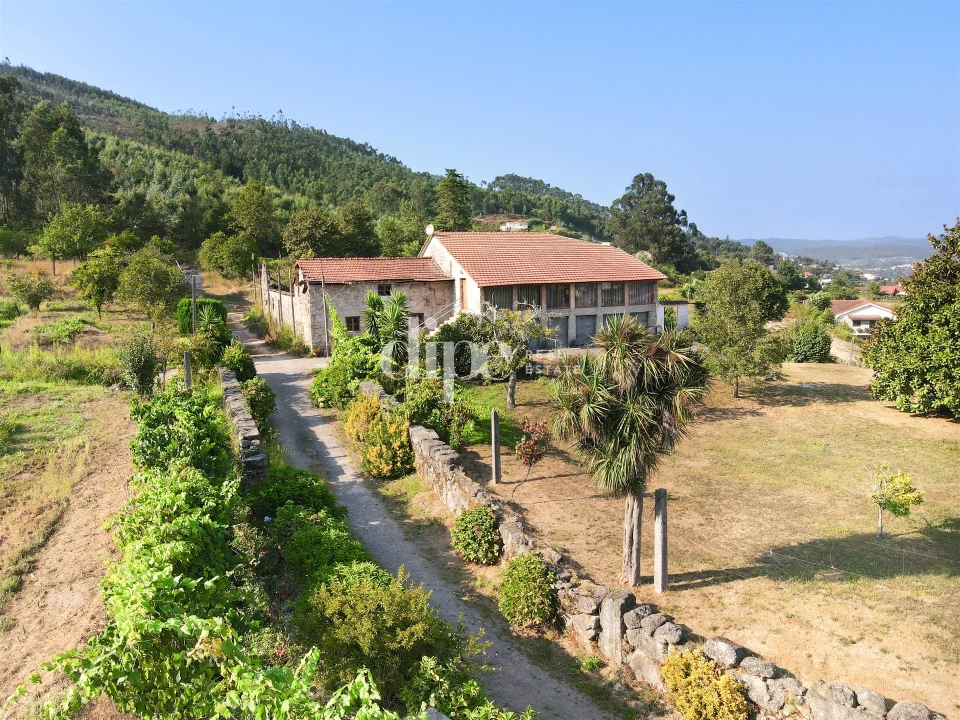 Quinta T4 para Venda em Sande Vila Nova e Sande São Clemente Foto 3
