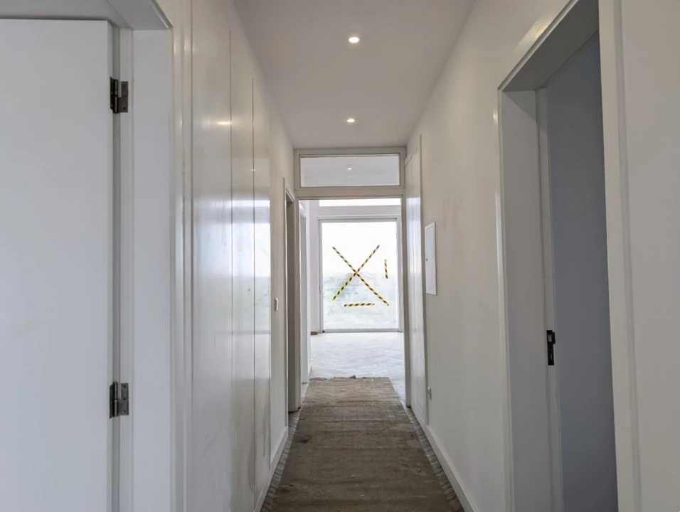 Moradia T5 para Venda em Gafanha da Encarnação Foto 12