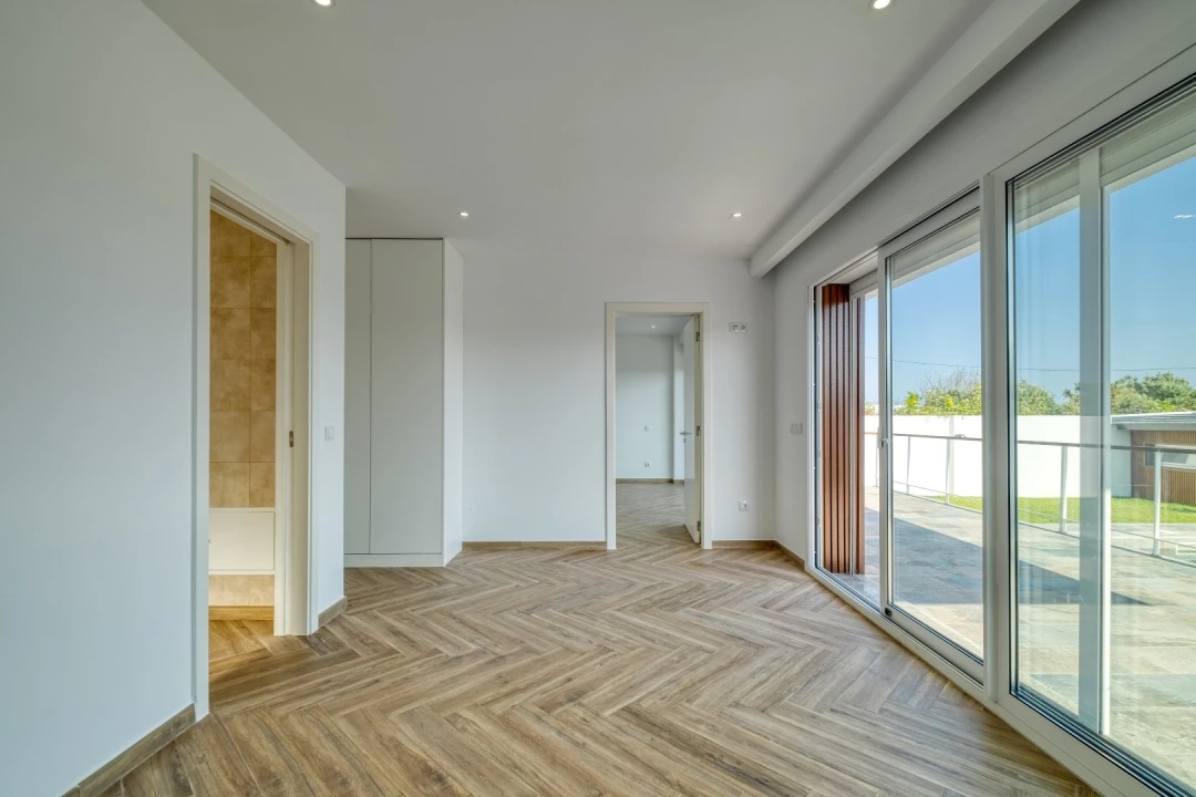 Moradia T5 para Venda em Gafanha da Encarnação Foto 38
