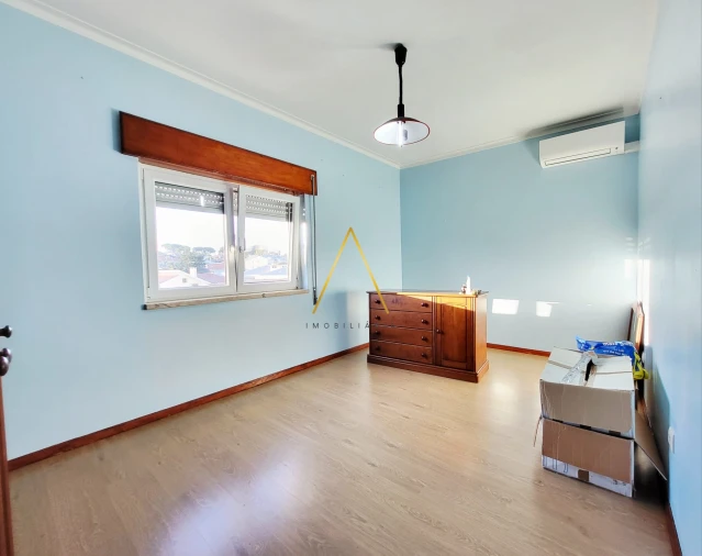 Apartamento T3 para Venda em Repeses e São Salvador Foto 9