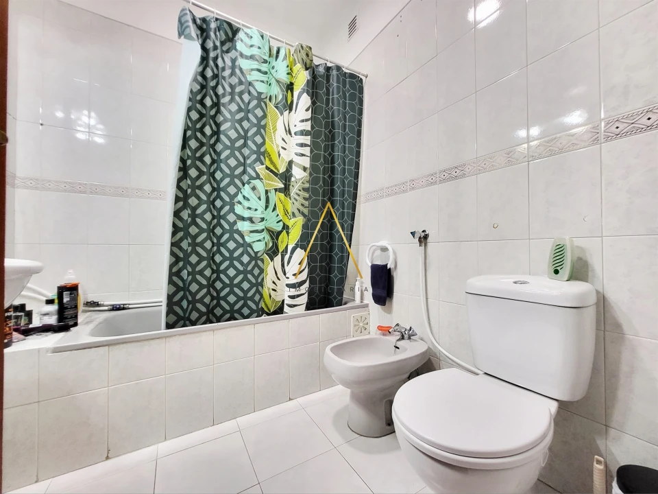 Apartamento T3 para Venda em Repeses e São Salvador Foto 10