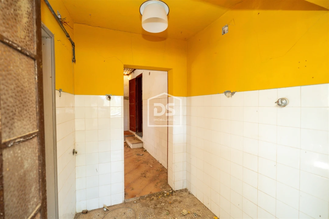 Moradia T10 para Venda em Pedreiras Foto 9