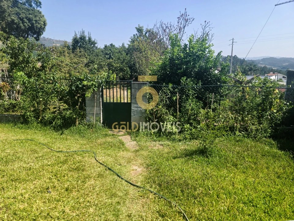 Moradia T4 para Venda em Nogueira do Cravo e Pindelo Foto 12