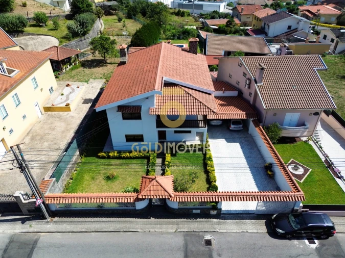 Moradia T4 para Venda em Nogueira do Cravo e Pindelo Foto 19