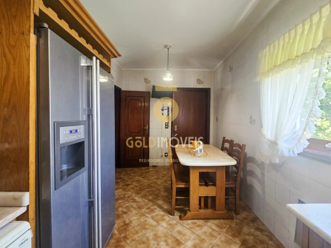 Moradia T4 para Venda em Nogueira do Cravo e Pindelo Foto 23