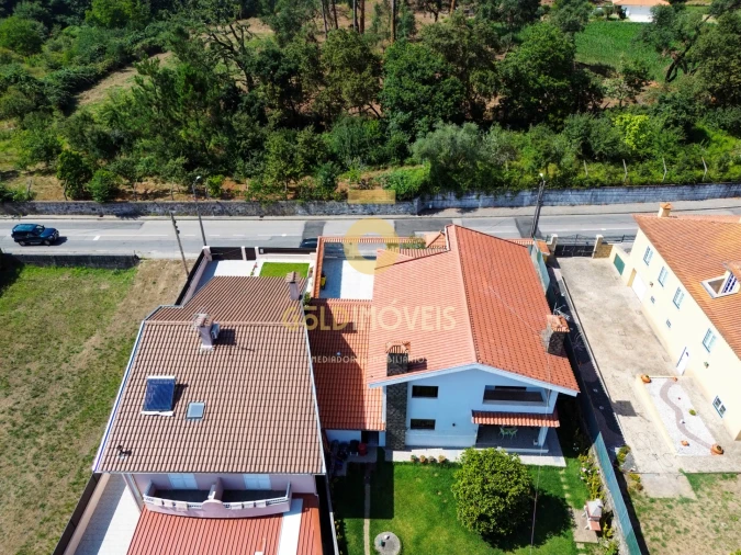 Moradia T4 para Venda em Nogueira do Cravo e Pindelo Foto 18