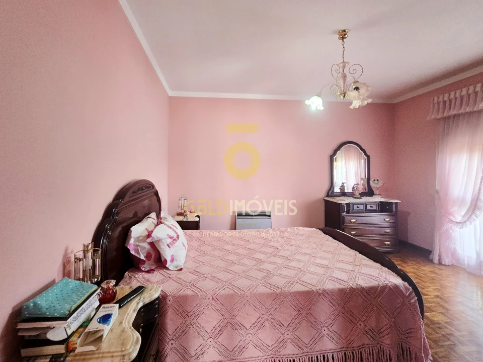 Moradia T4 para Venda em Nogueira do Cravo e Pindelo Foto 43