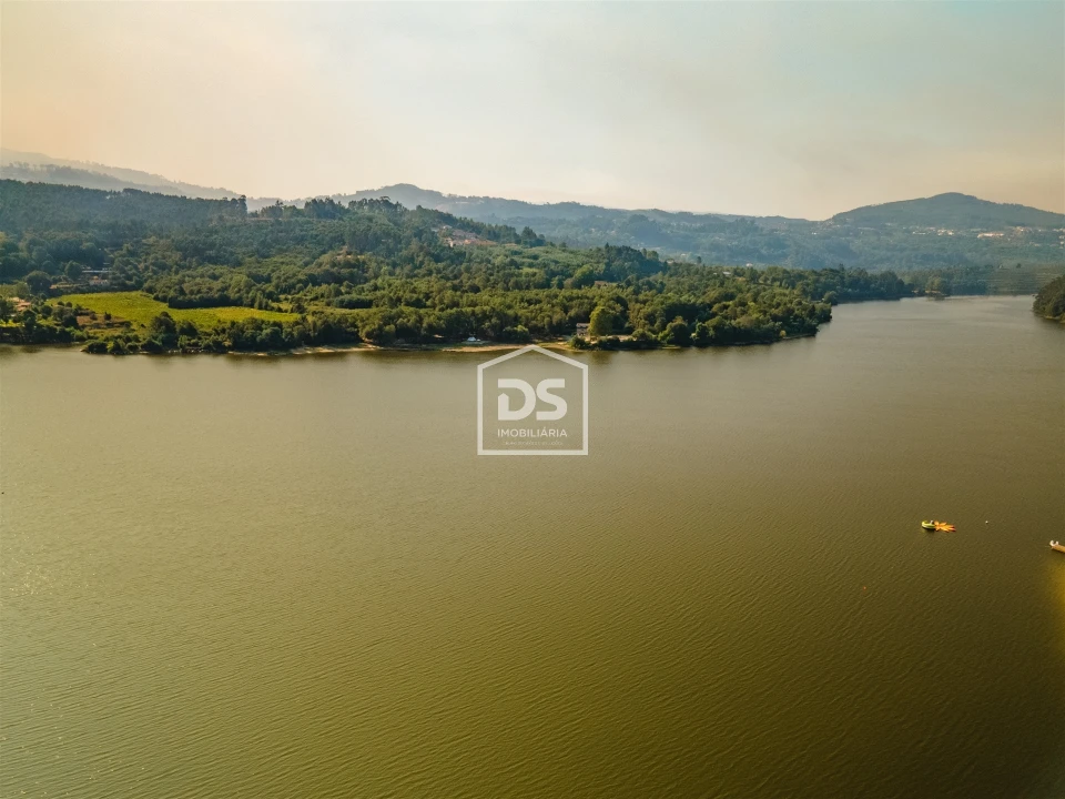 Quinta T0 para Venda em Luzim e Vila Cova Foto 4