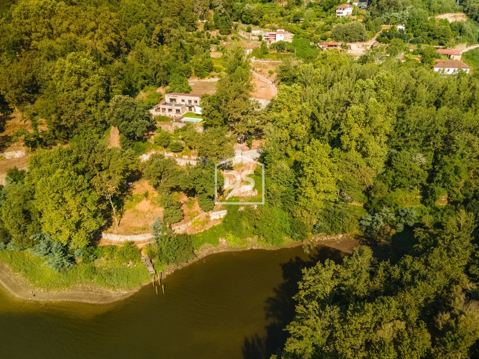 Quinta T0 para Venda em Luzim e Vila Cova Foto 3