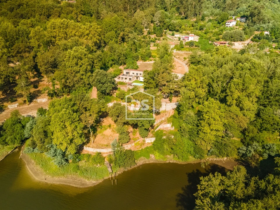 Quinta T0 para Venda em Luzim e Vila Cova Foto 2