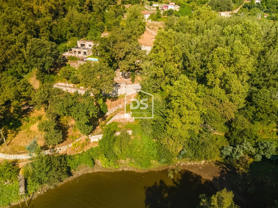 Quinta T0 para Venda em Luzim e Vila Cova Foto 8