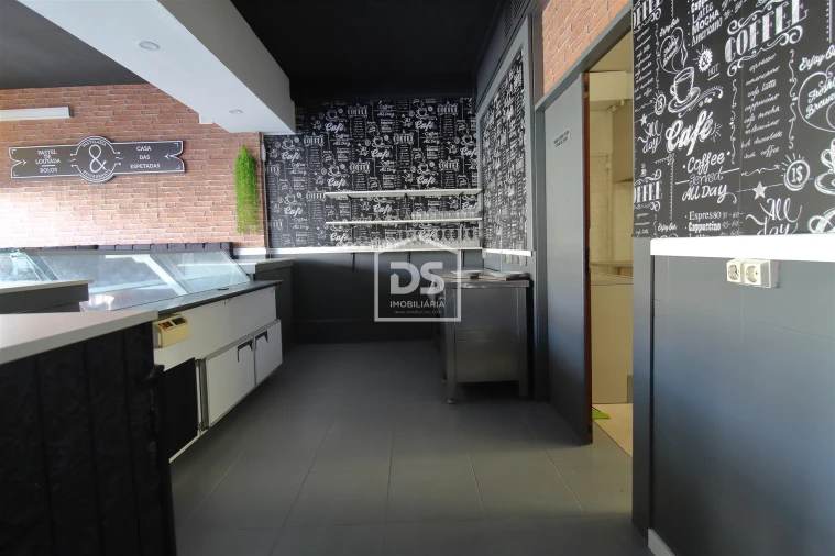 Loja para Venda em Nespereira e Casais Foto 9