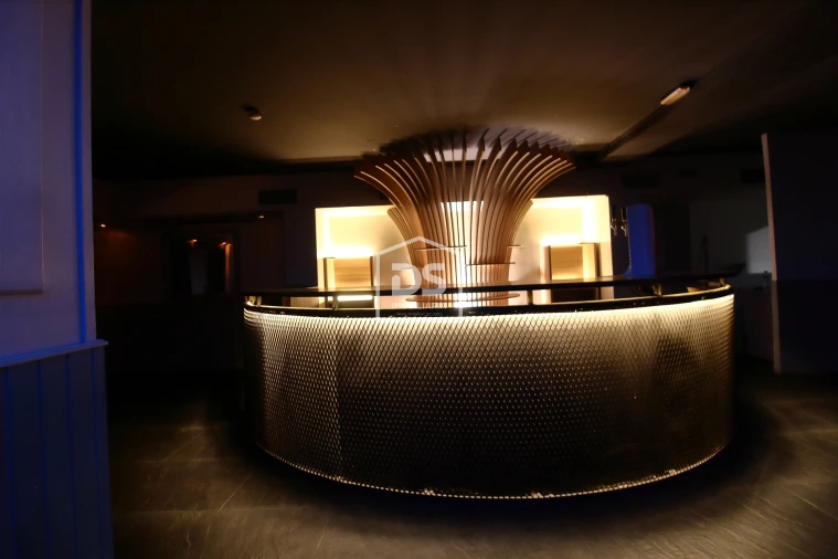 Negócio para Arrendamento em Sobrado e Bairros Foto 10