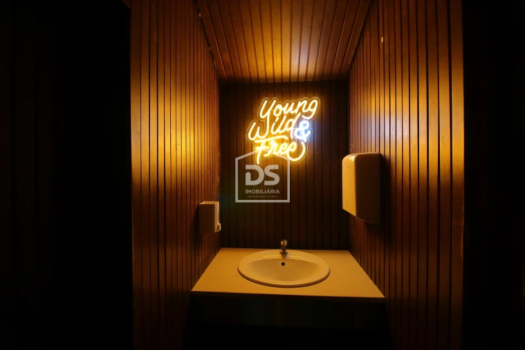 Negócio para Arrendamento em Sobrado e Bairros Foto 17