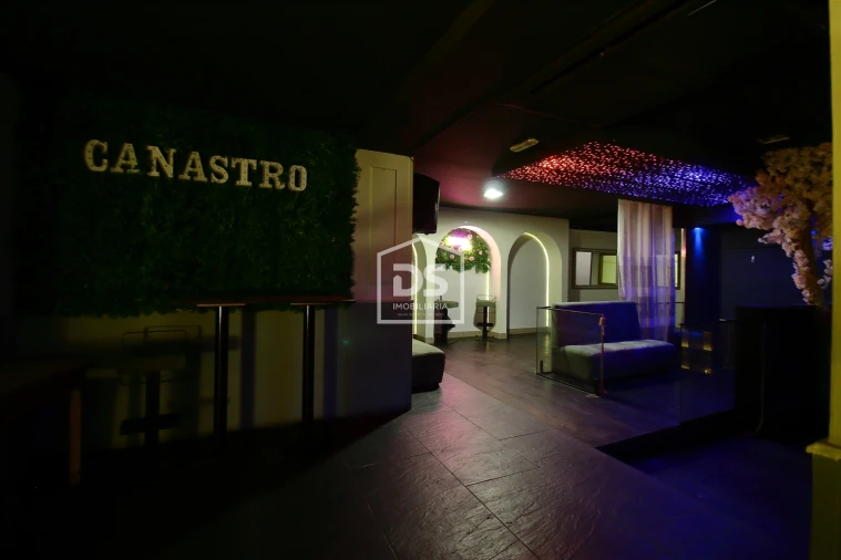 Negócio para Arrendamento em Sobrado e Bairros Foto 11