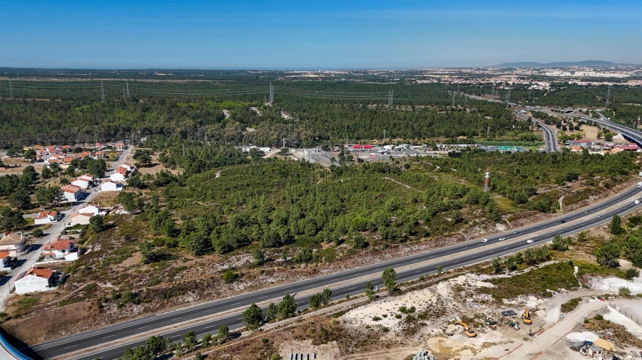 Terreno para Venda em Fernao Ferro Foto 3