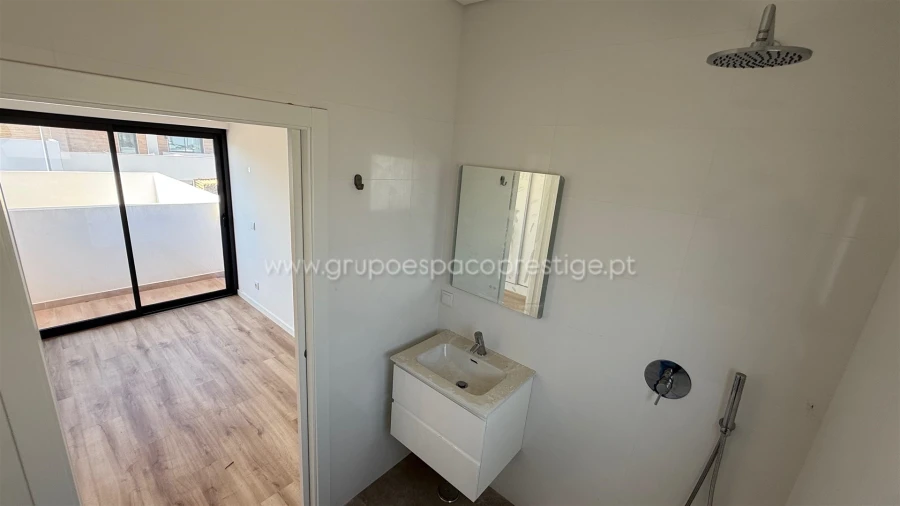 Moradia T3 para Venda em Moncarapacho e Fuseta Foto 11