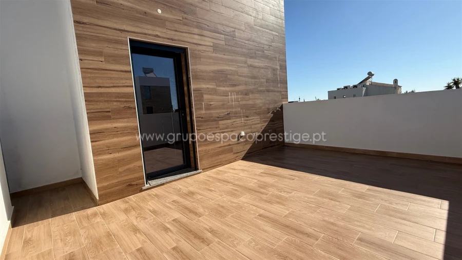 Moradia T3 para Venda em Moncarapacho e Fuseta Foto 7