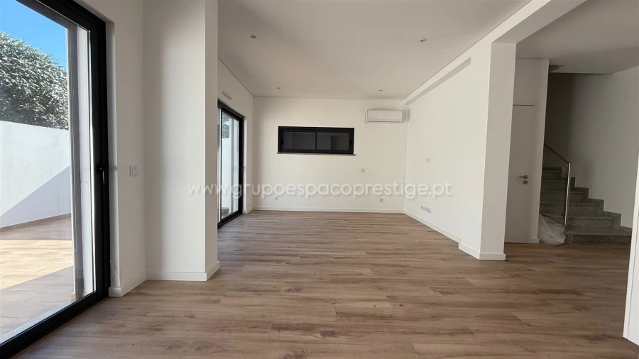 Moradia T3 para Venda em Moncarapacho e Fuseta Foto 31