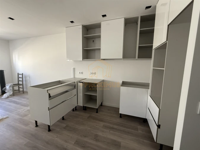 Apartamento T3 para Venda em Lavos Foto 10