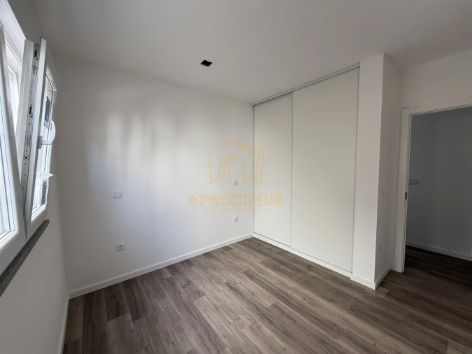 Apartamento T3 para Venda em Lavos Foto 13