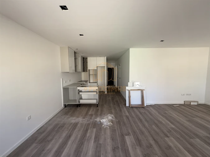 Apartamento T3 para Venda em Lavos Foto 8